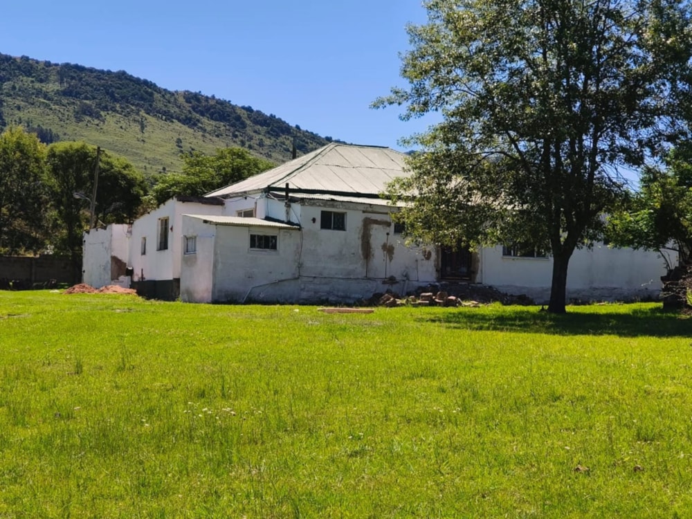 Lifestyle property for sale in Cathcart, Eastern Cape - 1MH1705122 Lifestyle property for sale in Cathcart, Eastern Cape - 1MH1705122