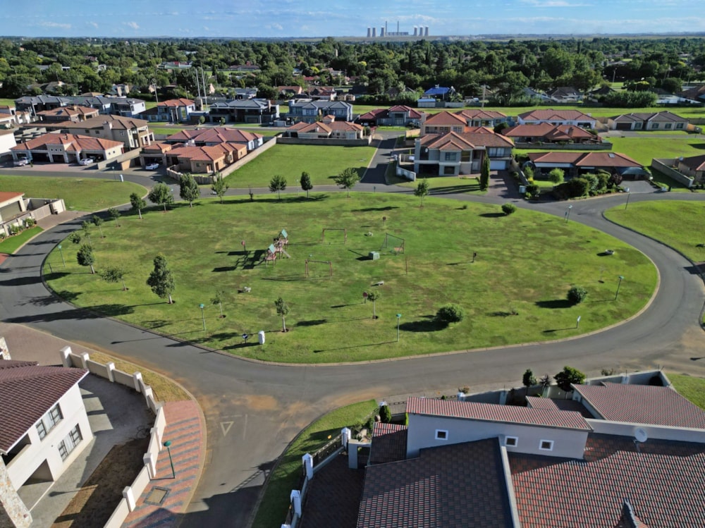 Vacant land for sale in Risiville - 1VT1705291