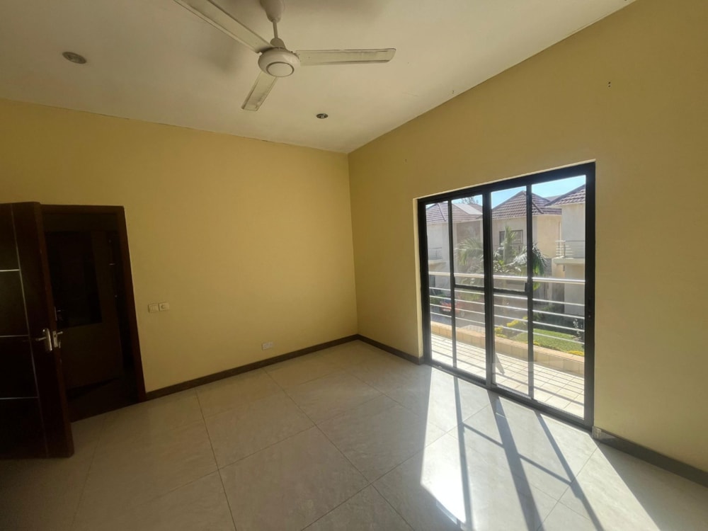 Apartment to rent in Roma, Zambia - 3ZA1705160 Apartment to rent in Roma, Zambia - 3ZA1705160