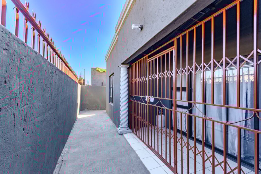 House for sale in Tembisa - KTP1705257