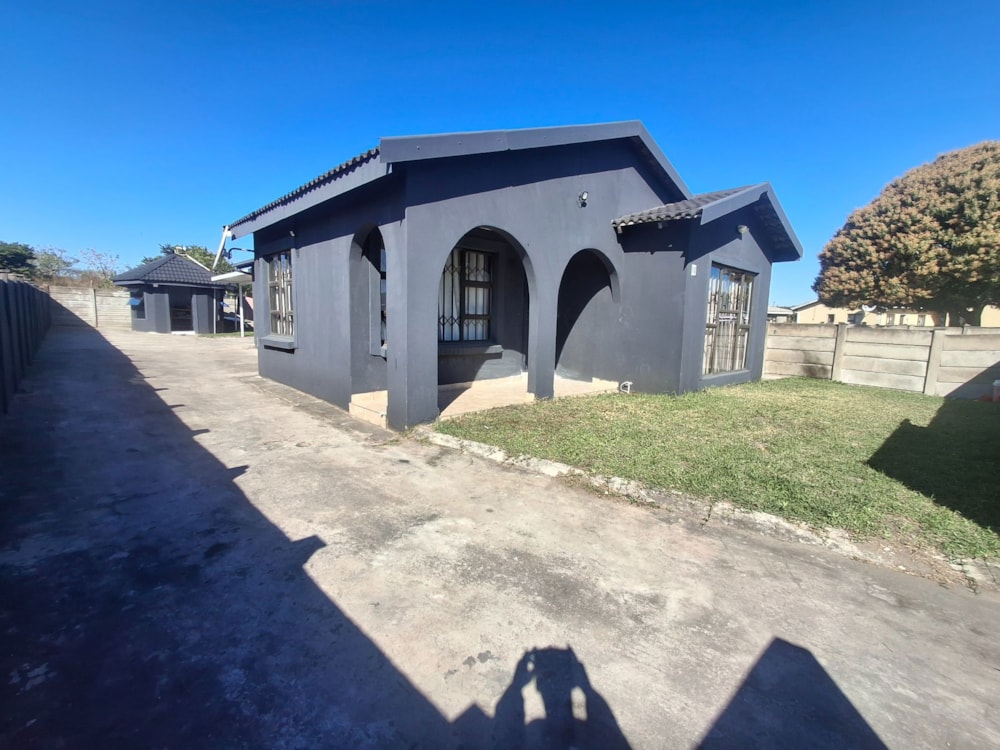 House for sale in Aquadene - 1RY1705235 House for sale in Aquadene - 1RY1705235