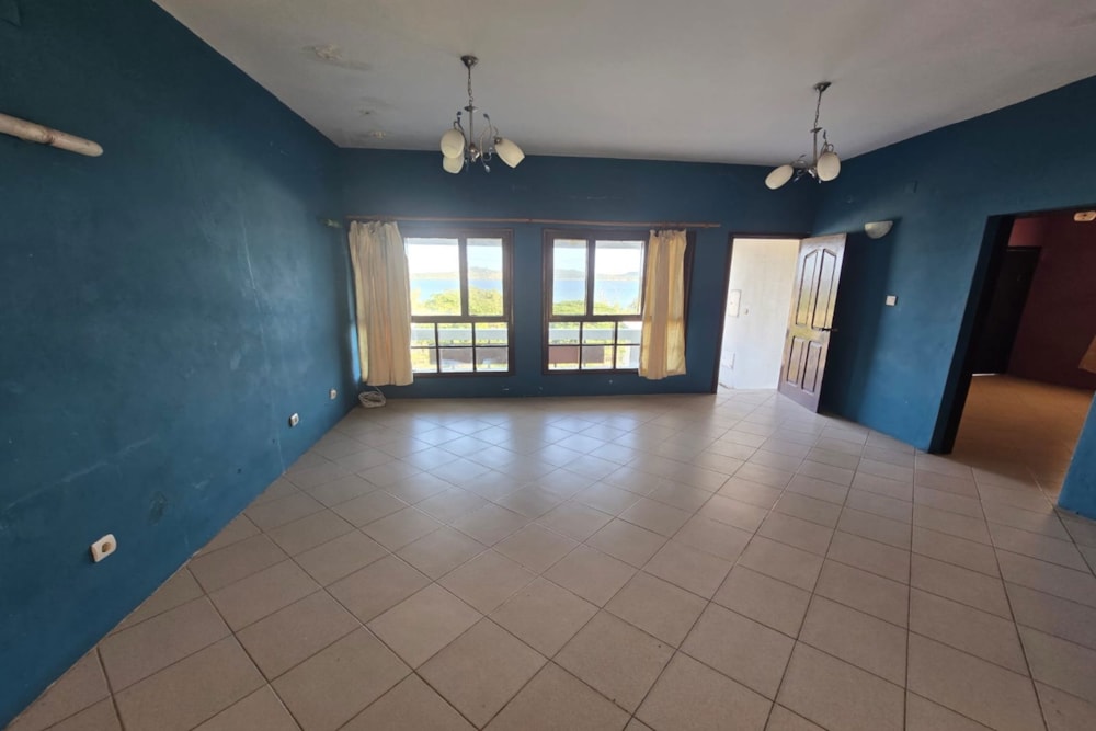 Beachfront villa for sale in Bilene, Mozambique - 3MQ1705224