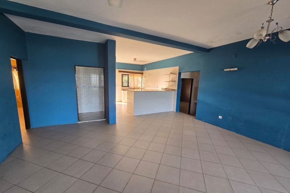 Beachfront villa for sale in Bilene, Mozambique - 3MQ1705224