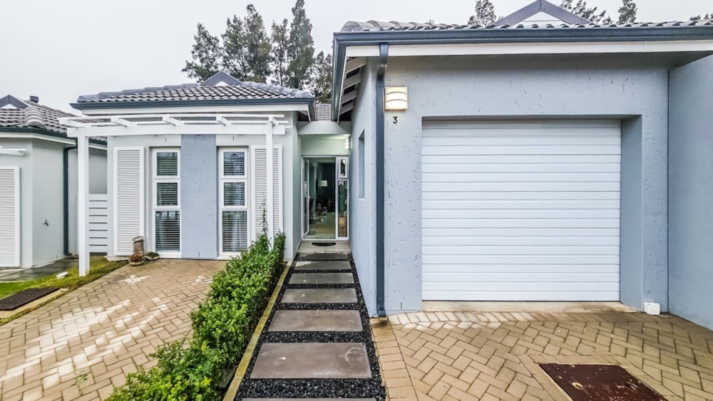 Townhouse let in Klein Parys - TKL1705244 Townhouse let in Klein Parys - TKL1705244