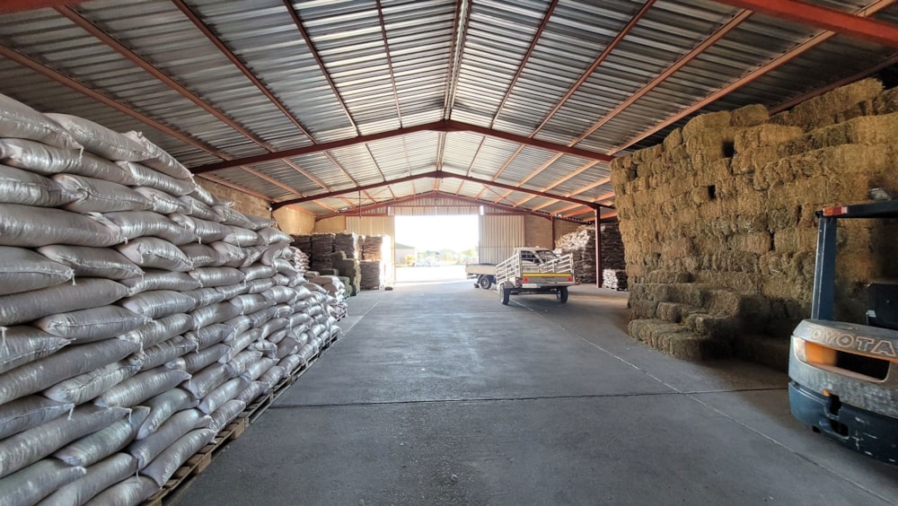 Commercial industrial property for sale in Springbok - 1NA1705264