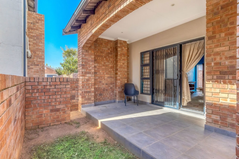 Townhouse for sale in Bromhof - RAN1705311