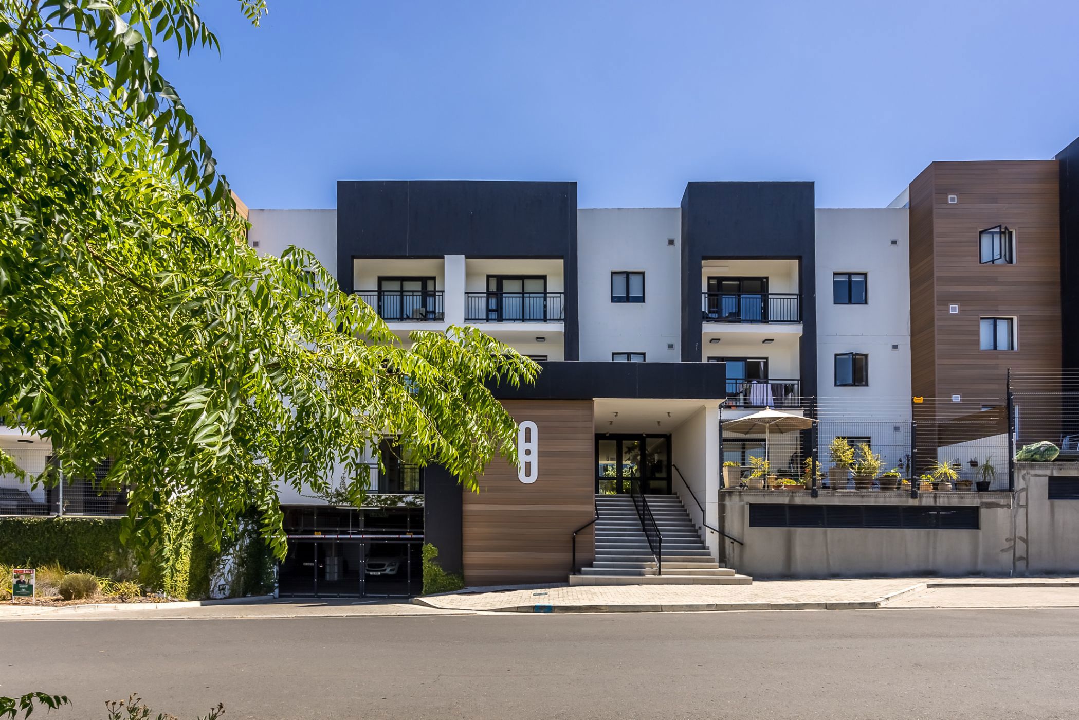 Apartment for sale in Durbanville Central - DBV1705319