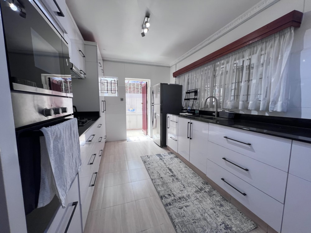 House for sale in Riverside, Kenya - 3KE1709098 House for sale in Riverside, Kenya - 3KE1709098