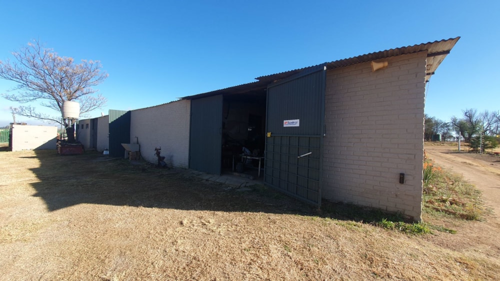 Smallholding for sale in Vischgat - 1VT1705893 Smallholding for sale in Vischgat - 1VT1705893