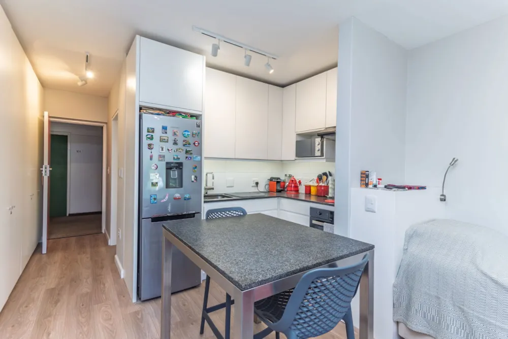 Bachelor apartment sold in Rondebosch - KW1705579 Bachelor apartment sold in Rondebosch - KW1705579