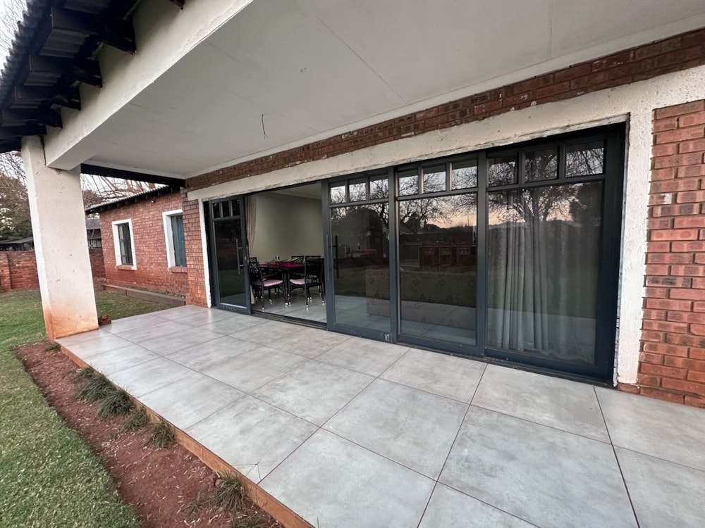 House for sale in Middelburg Central (Mpumalanga Central)  - 1MD1705625 House for sale in Middelburg Central (Mpumalanga Central)  - 1MD1705625