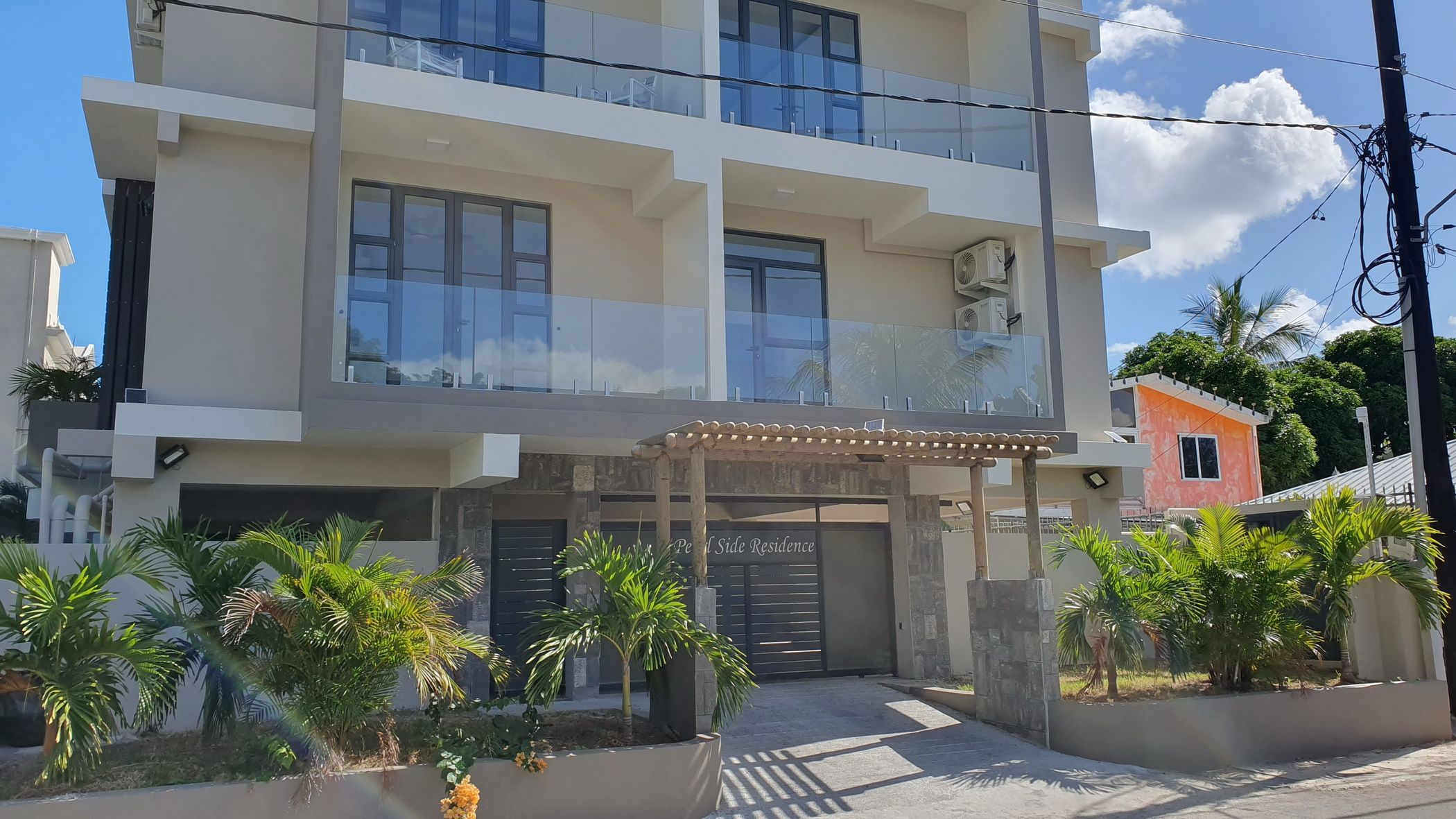 Penthouse apartment to rent in Flic en Flac, Mauritius - MUR1705642
