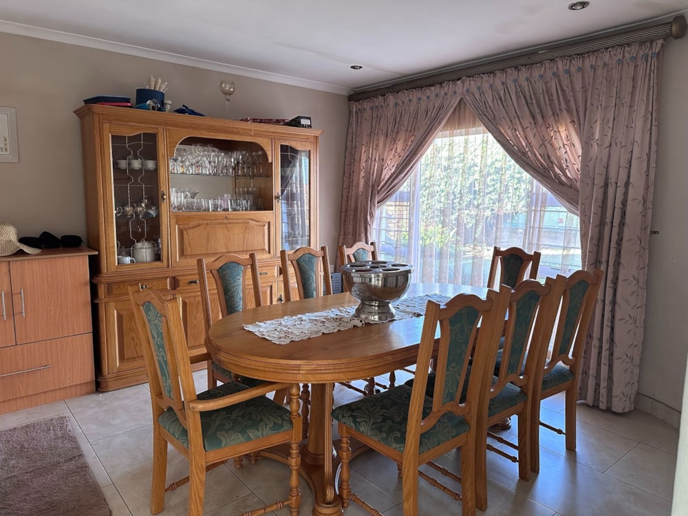 House for sale in Eastdene - 1MD1705653 House for sale in Eastdene - 1MD1705653