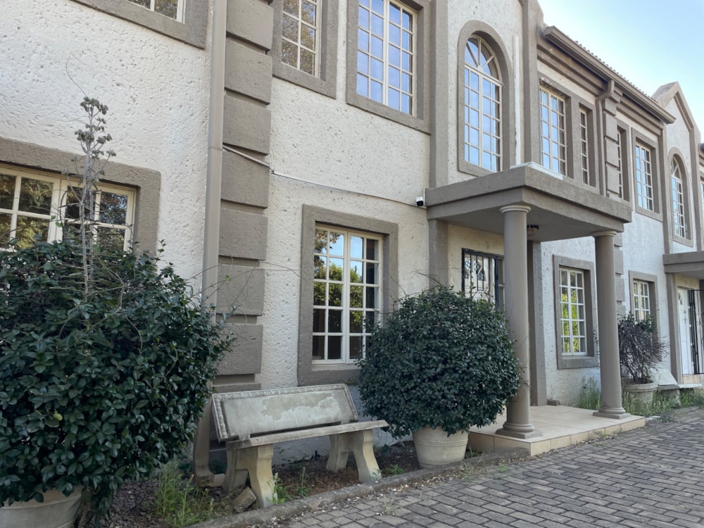 Commercial Building to rent in Maruapula Village, Botswana - 3BO1705718 Commercial Building to rent in Maruapula Village, Botswana - 3BO1705718