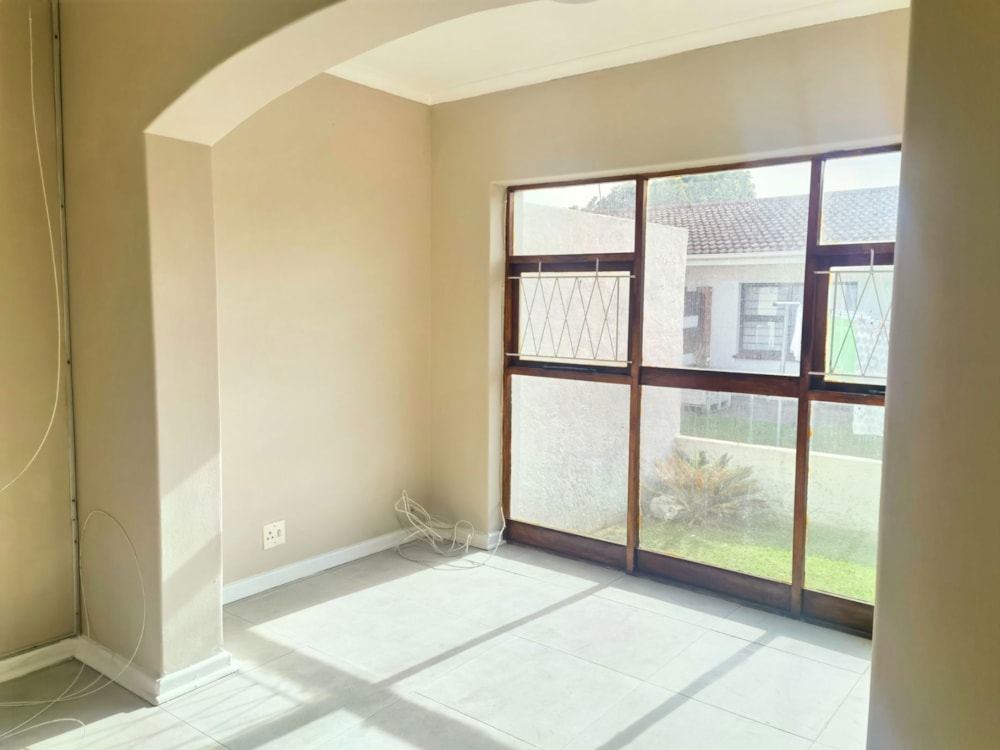 Townhouse to rent in Francis Evatt Park - 1PLZ1742744