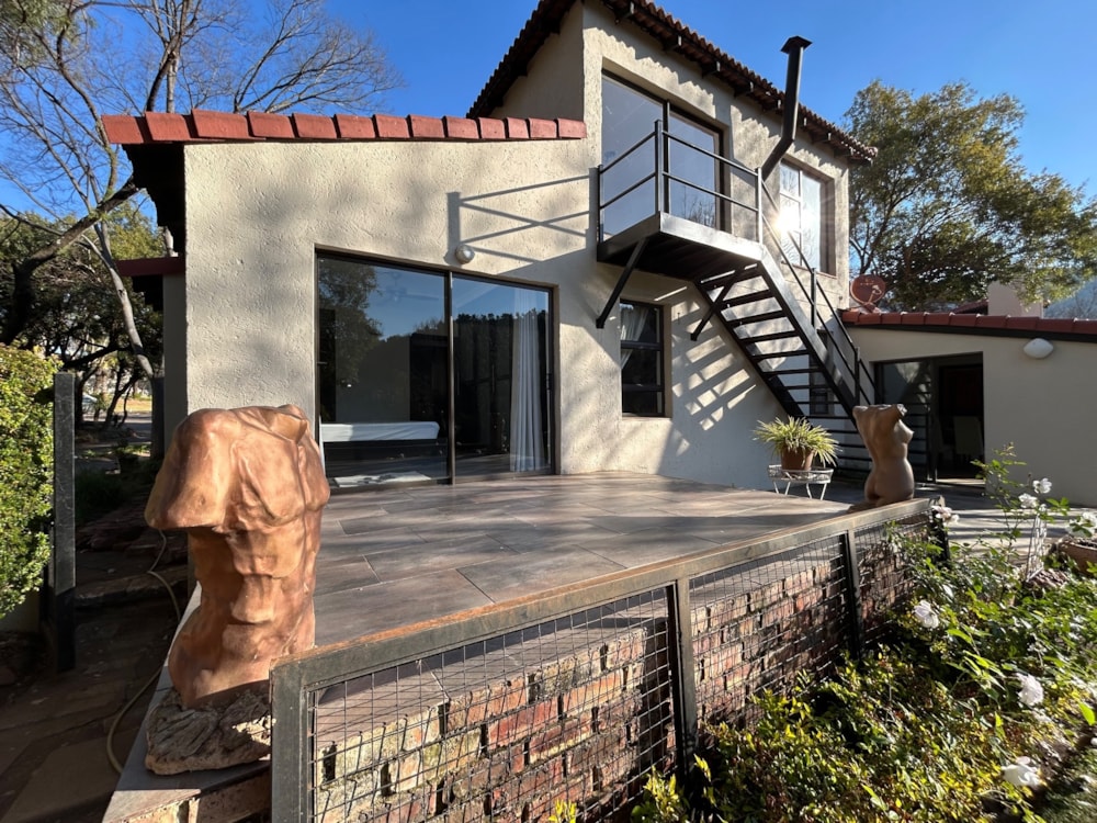 Security complex home for sale in Ile du Lac - 1HR1705738 Security complex home for sale in Ile du Lac - 1HR1705738