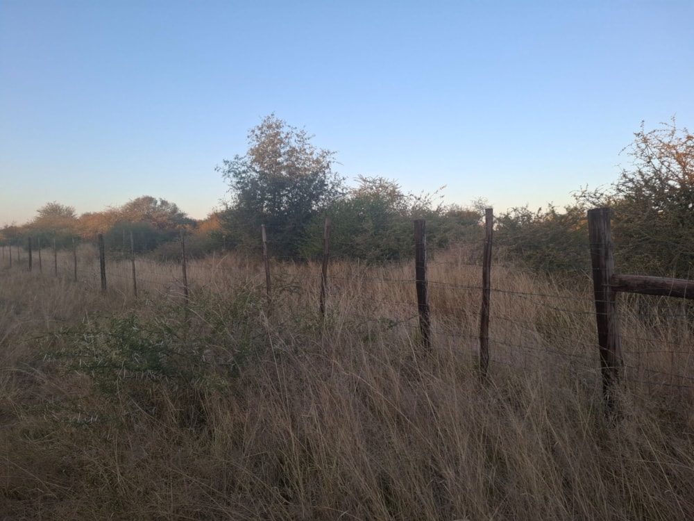 Commercial vacant land for sale in Mogoditshane, Botswana - 3BO1707494 Commercial vacant land for sale in Mogoditshane, Botswana - 3BO1707494