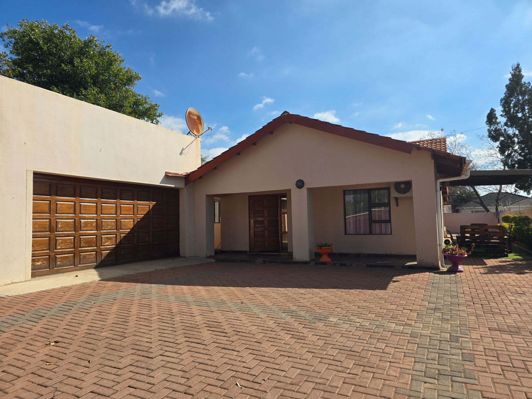 House for sale in Phase 4, Botswana - 3BO1705891