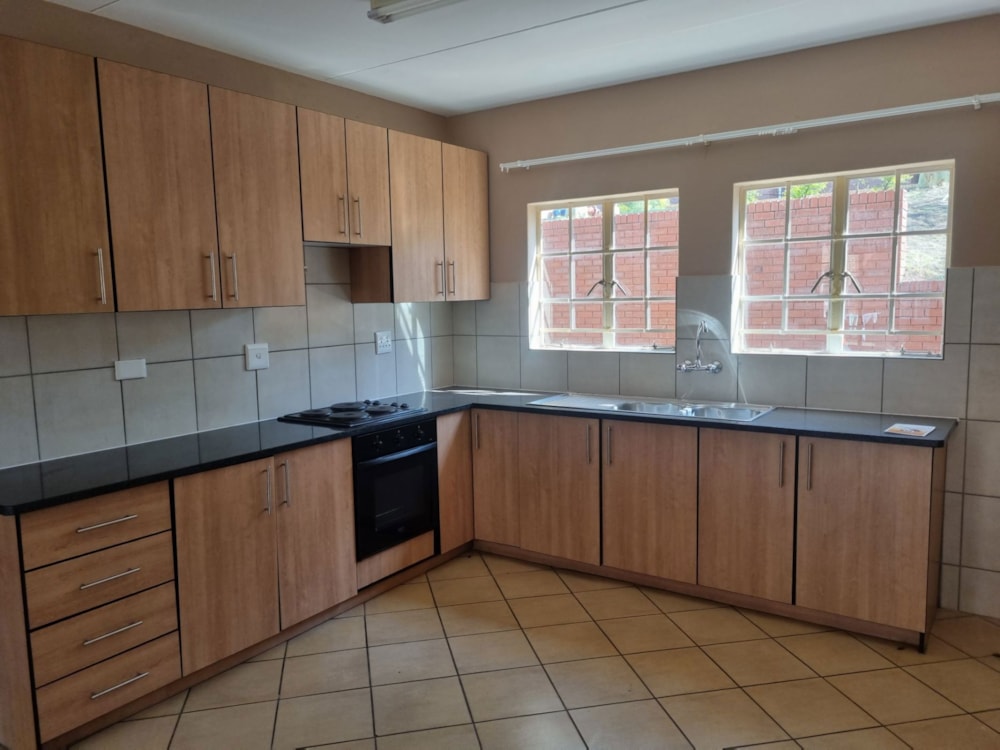 Apartment for sale in Burgersfort - 1LY1705900