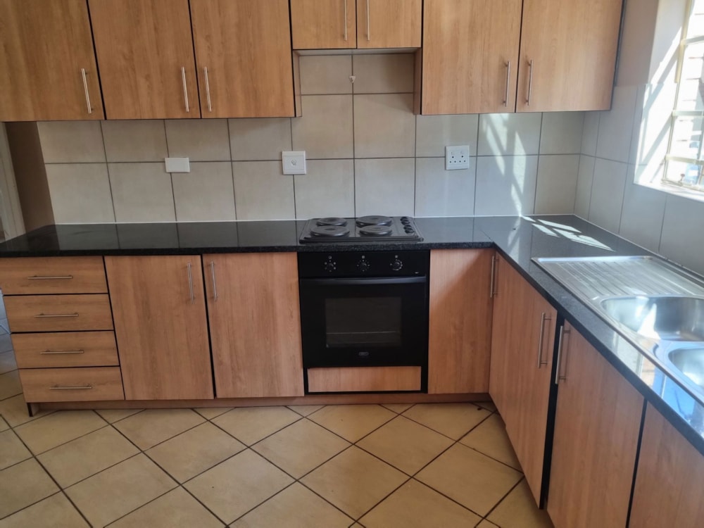 Apartment for sale in Burgersfort - 1LY1705900