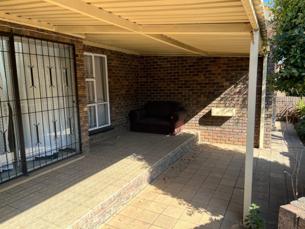 Townhouse for sale in Erasmus - PRN1705946 Townhouse for sale in Erasmus - PRN1705946