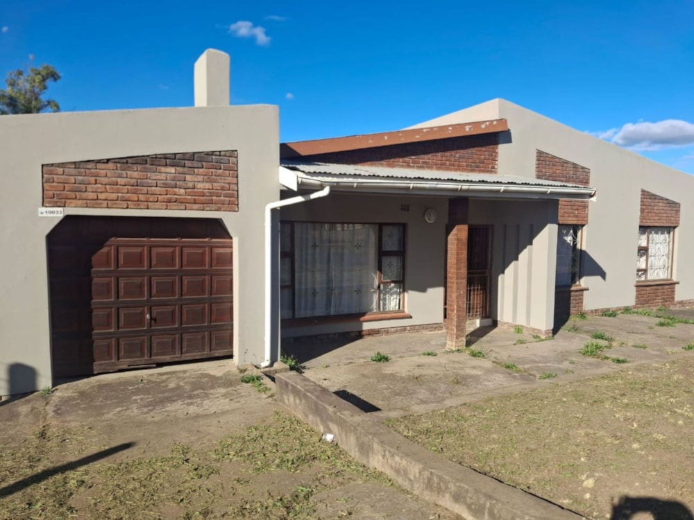 House for sale in Ngangelizwe - 1MH1706032 House for sale in Ngangelizwe - 1MH1706032