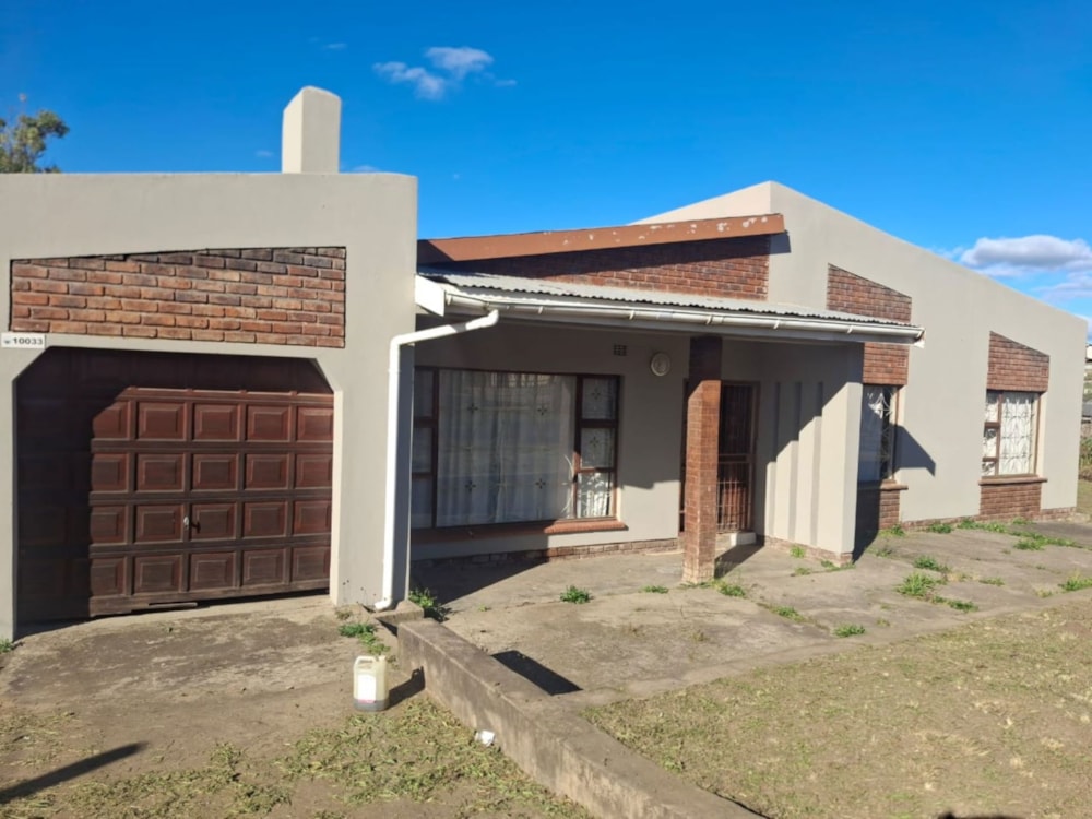 House for sale in Ngangelizwe - 1MH1706032 House for sale in Ngangelizwe - 1MH1706032