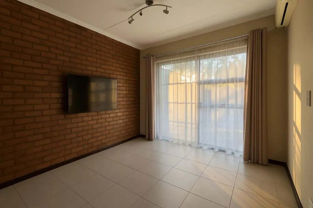 Apartment sold in Morningside, Durban - 1DA1702831 Apartment sold in Morningside, Durban - 1DA1702831