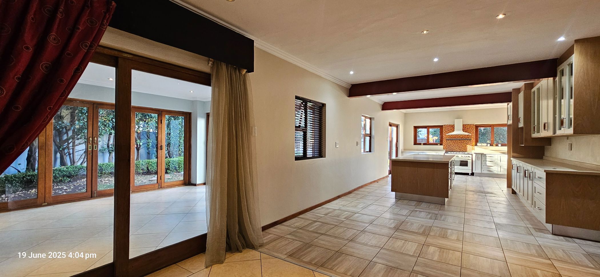 House for sale in Midstream Estate - CN1705062