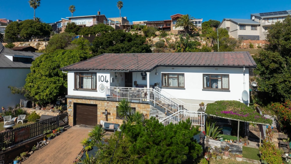 House sold in Mossel Bay Central - 1MB1703004 House sold in Mossel Bay Central - 1MB1703004