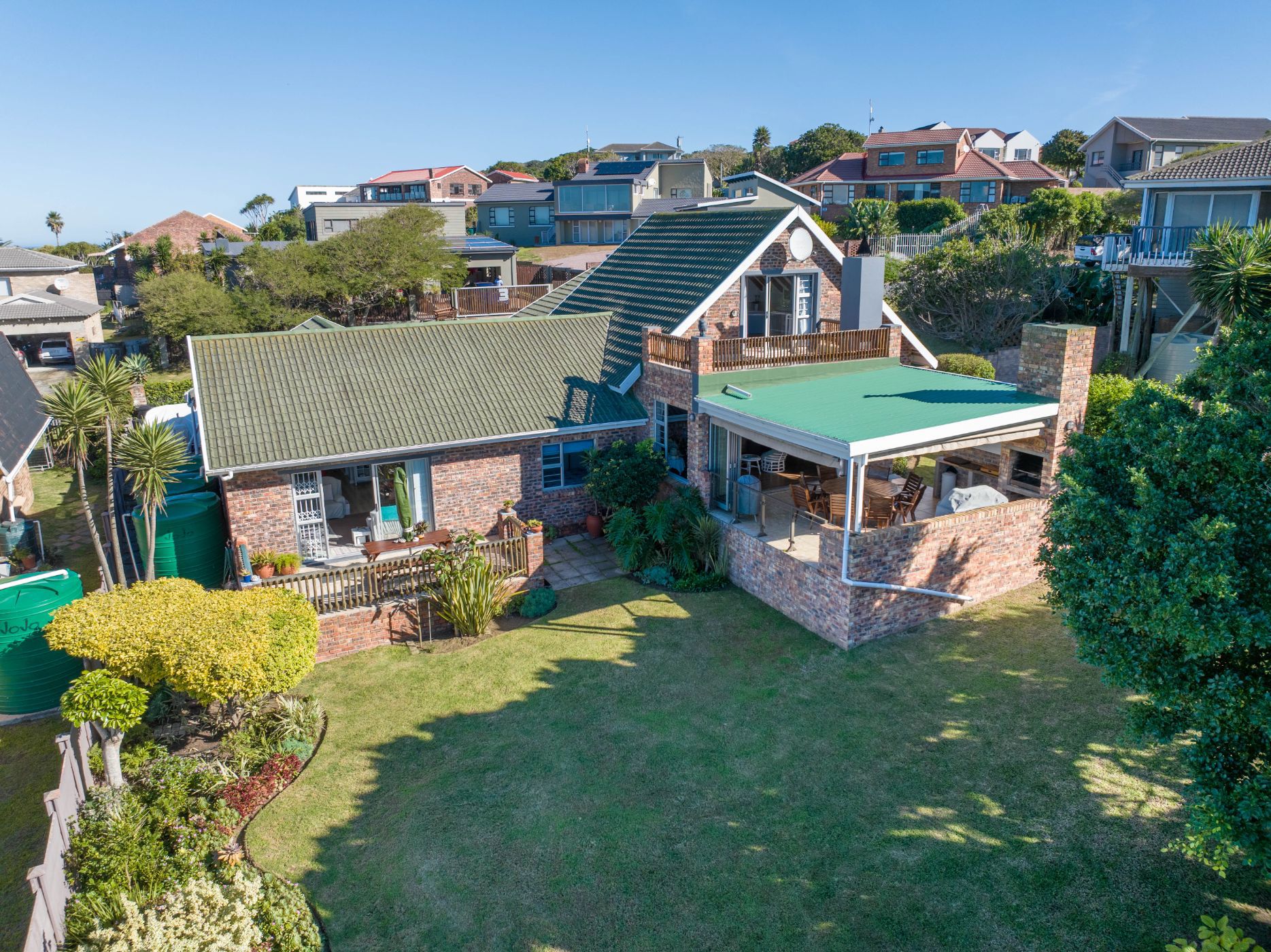 House sold in Forest Downs - 1PF1704550