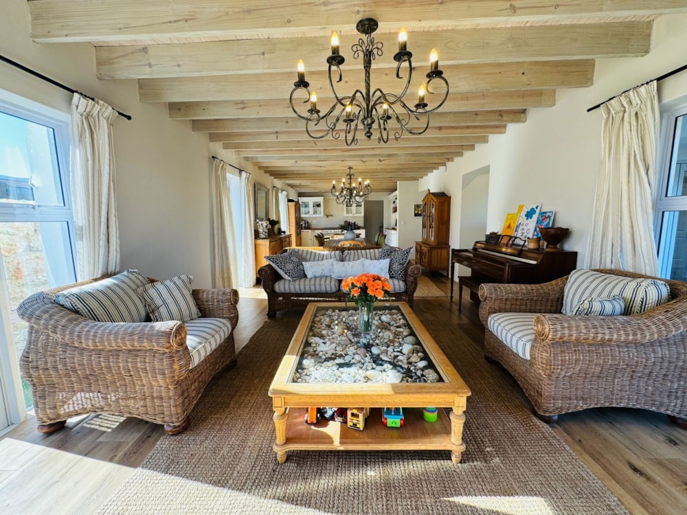 House for sale in Kleinmond - KN1681283 House for sale in Kleinmond - KN1681283