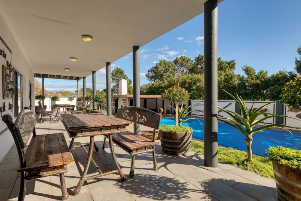 Security estate home sold in High Riding Country Estate - SW1704082 Security estate home sold in High Riding Country Estate - SW1704082