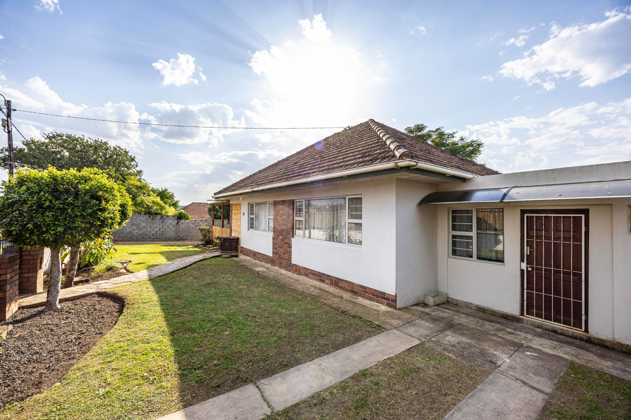 House sold in Bonnie Doon - 1EZ1705284