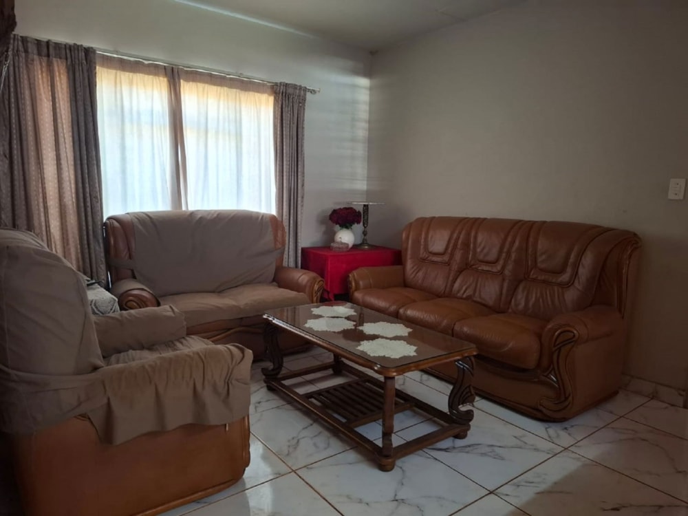 Townhouse for sale in Thabazimbi - 1ER1705203 Townhouse for sale in Thabazimbi - 1ER1705203