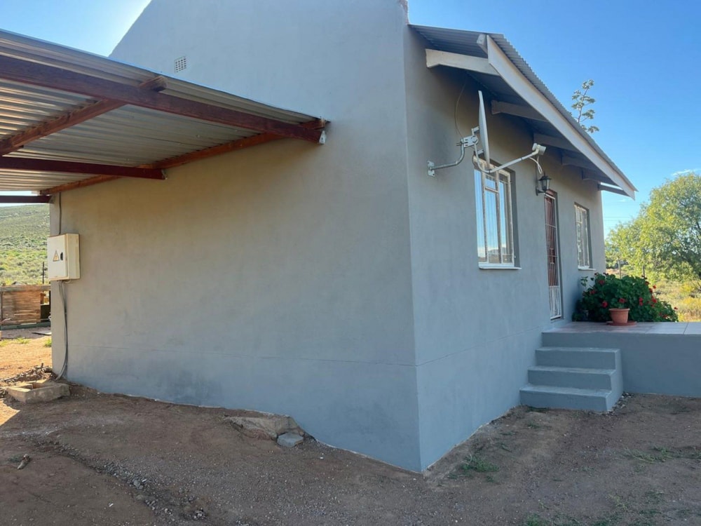 Smallholding let in Springbok - 1NA1694557