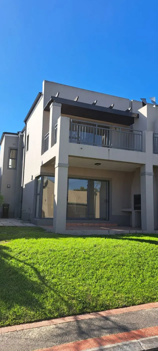 House sold in Plattekloof - 1PLA1702206