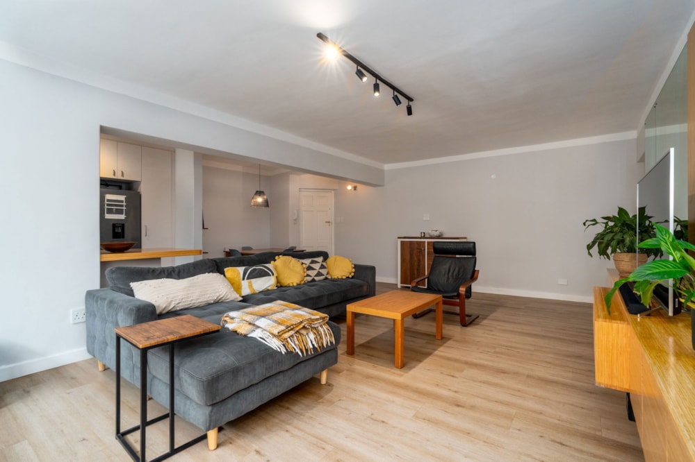 Apartment for sale in Mouille Point - AS1700838