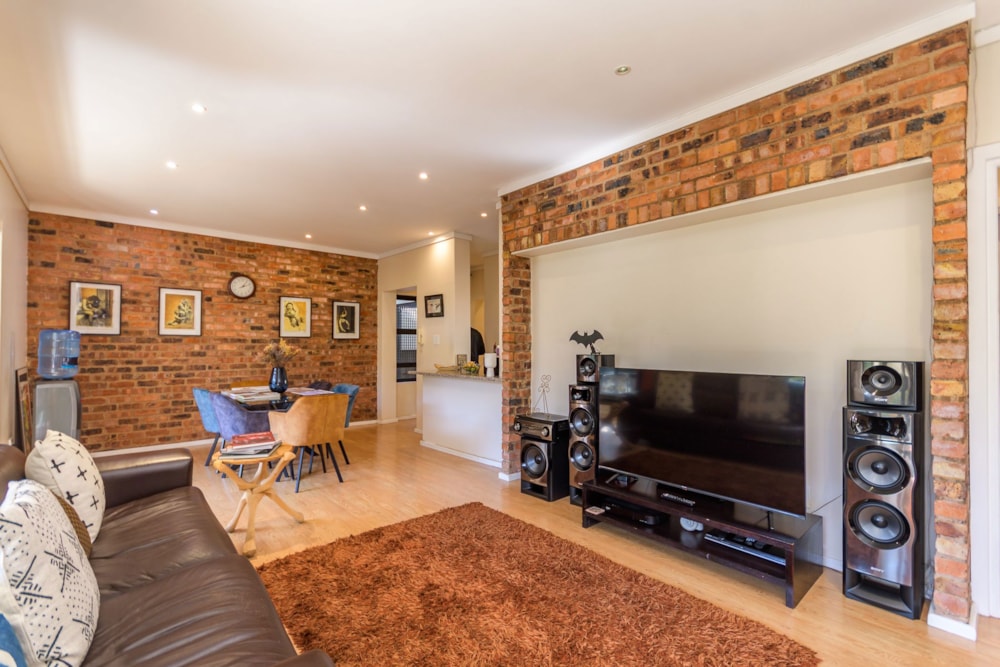 Garden apartment for sale in Morningside, Sandton - HP1705433 Garden apartment for sale in Morningside, Sandton - HP1705433