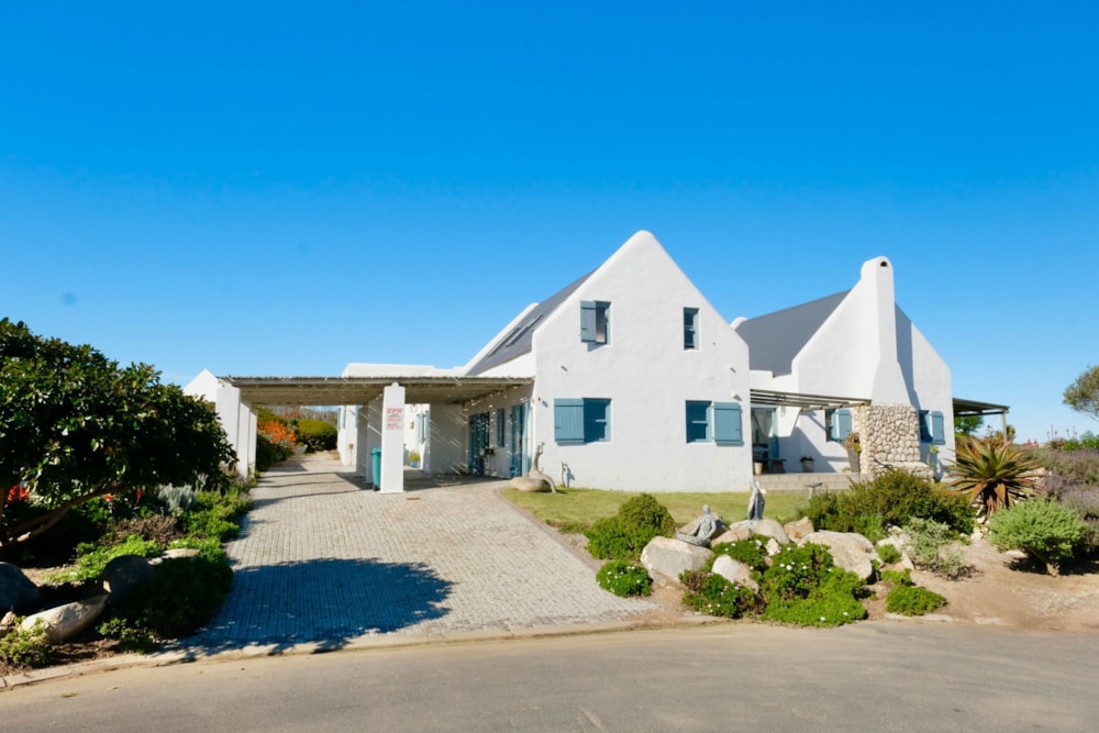 House for sale in Jacobsbaai - LA1704461 House for sale in Jacobsbaai - LA1704461