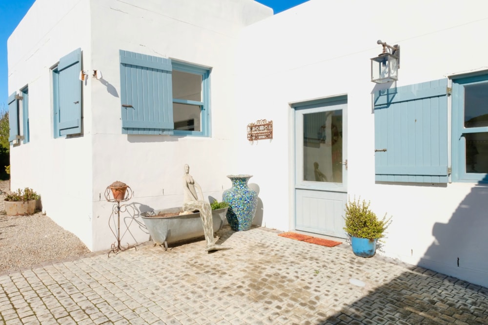 House for sale in Jacobsbaai - LA1704461 House for sale in Jacobsbaai - LA1704461