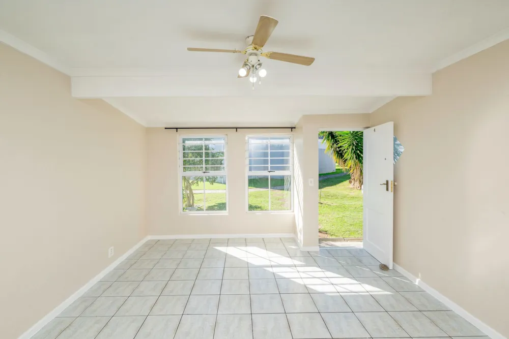 Security complex home sold in Goedemoed - DBV1703826 Security complex home sold in Goedemoed - DBV1703826