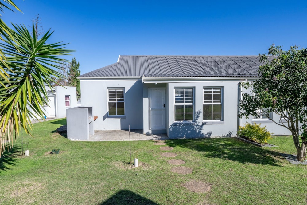 Security complex home for sale in Goedemoed - DBV1703826 Security complex home for sale in Goedemoed - DBV1703826