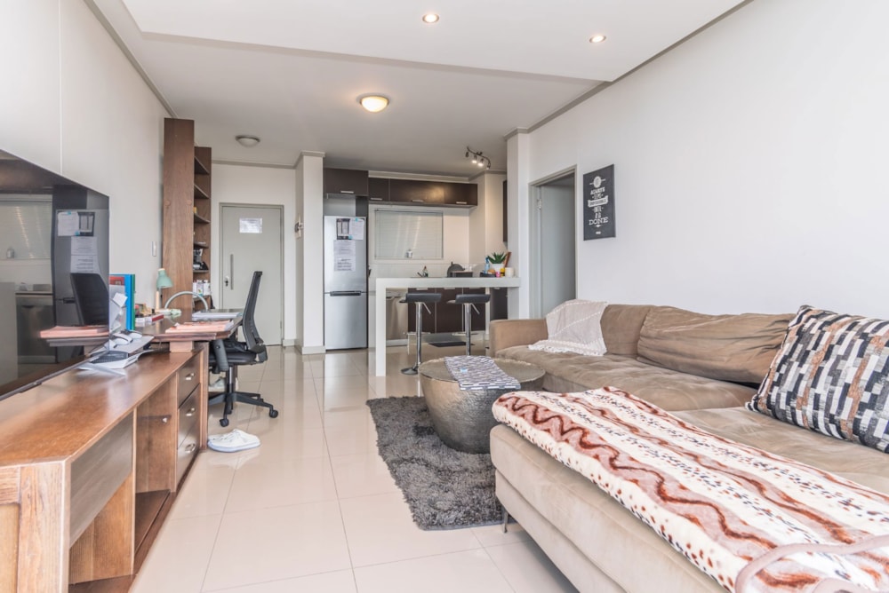 Apartment for sale in Claremont, Cape Town - KW1703982