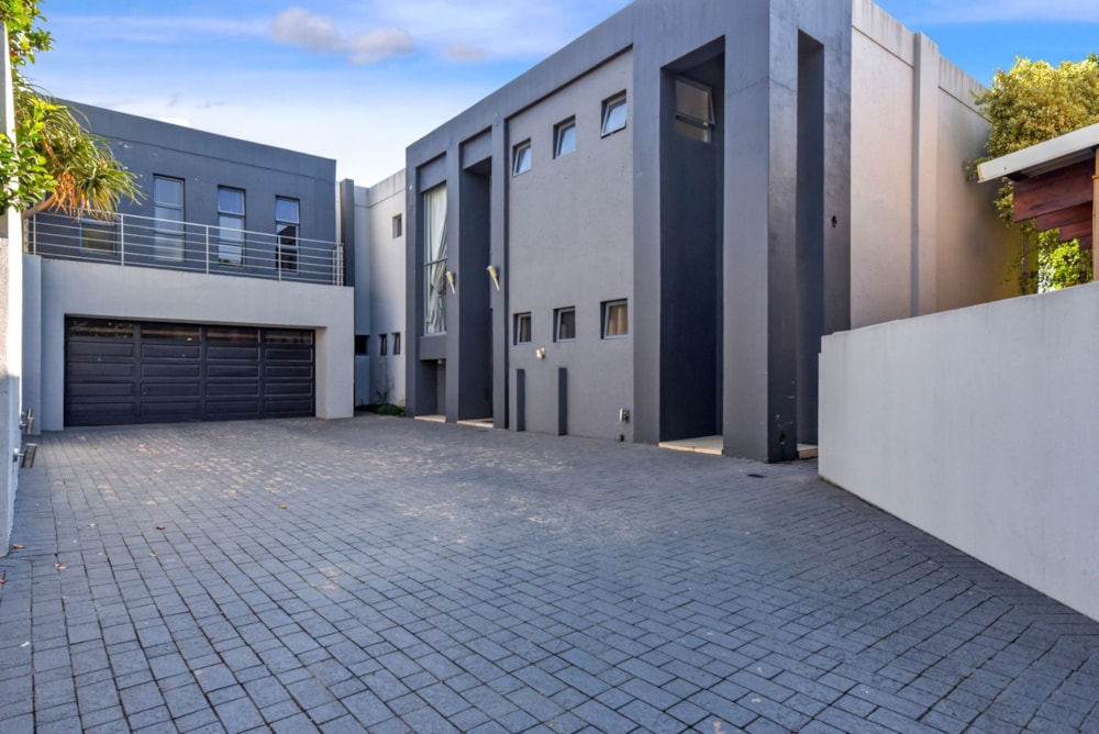 Double-storey house for sale in Beverley - FW1703071