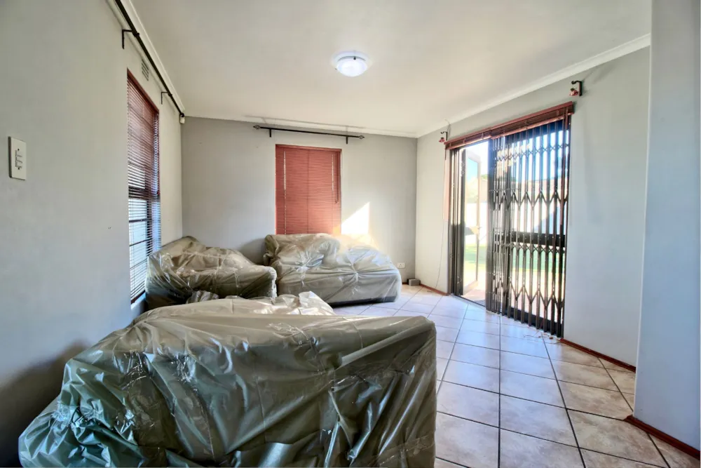 House let in Edgemead - 1PLA1704440 House let in Edgemead - 1PLA1704440