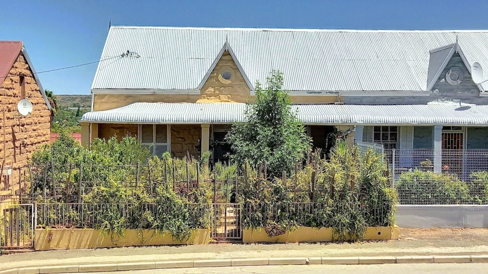 House for sale in Oudtshoorn North - 1OU1685228