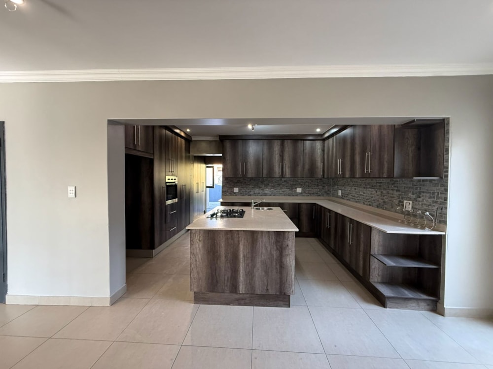 Double-storey house to rent in Copperleaf - 1CU1746006 Double-storey house to rent in Copperleaf - 1CU1746006