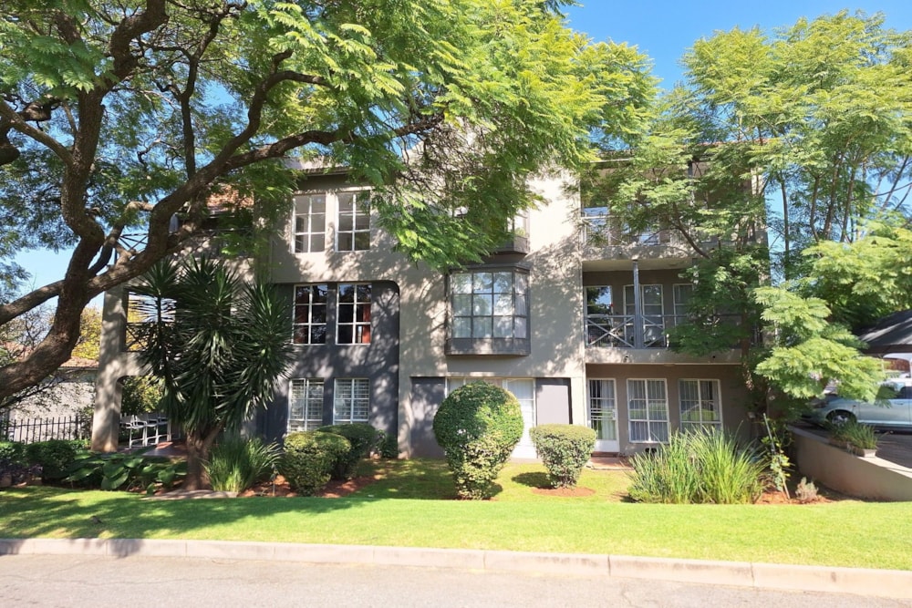 Apartment let in Melville, Johannesburg - RAL1703000 Apartment let in Melville, Johannesburg - RAL1703000