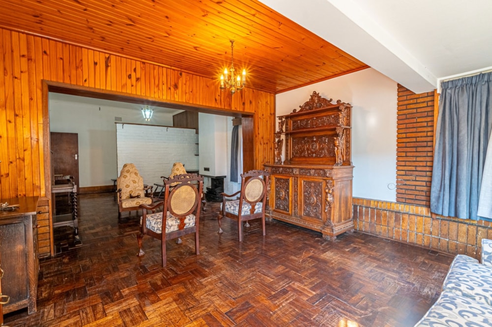 House sold in Parktown North - HP1705443 House sold in Parktown North - HP1705443